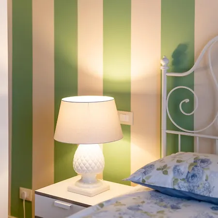 Casa Desy Apartment *